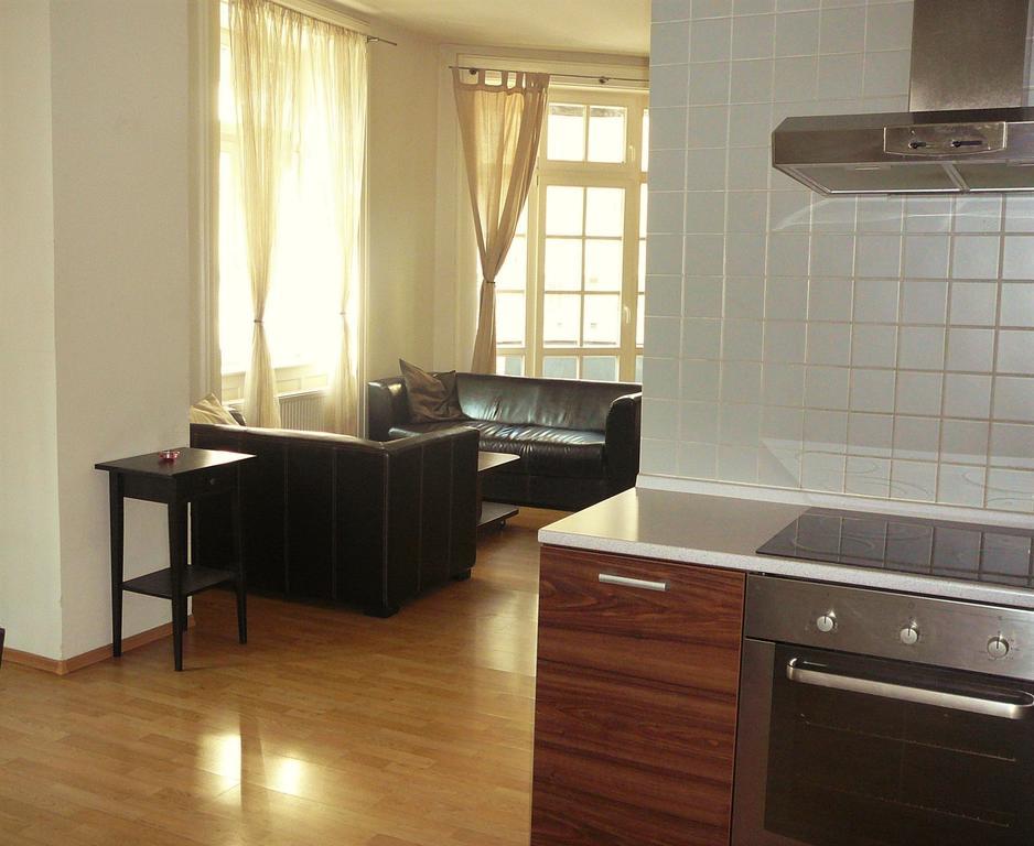 Lion Apartments Medena, Big Size, High Ceilings Bratislava Exterior foto